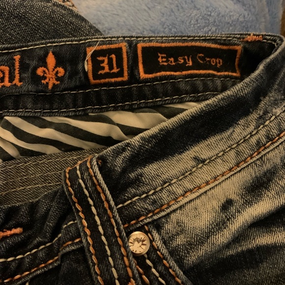 Rock Revival Easy Crop - Picture 3 of 8